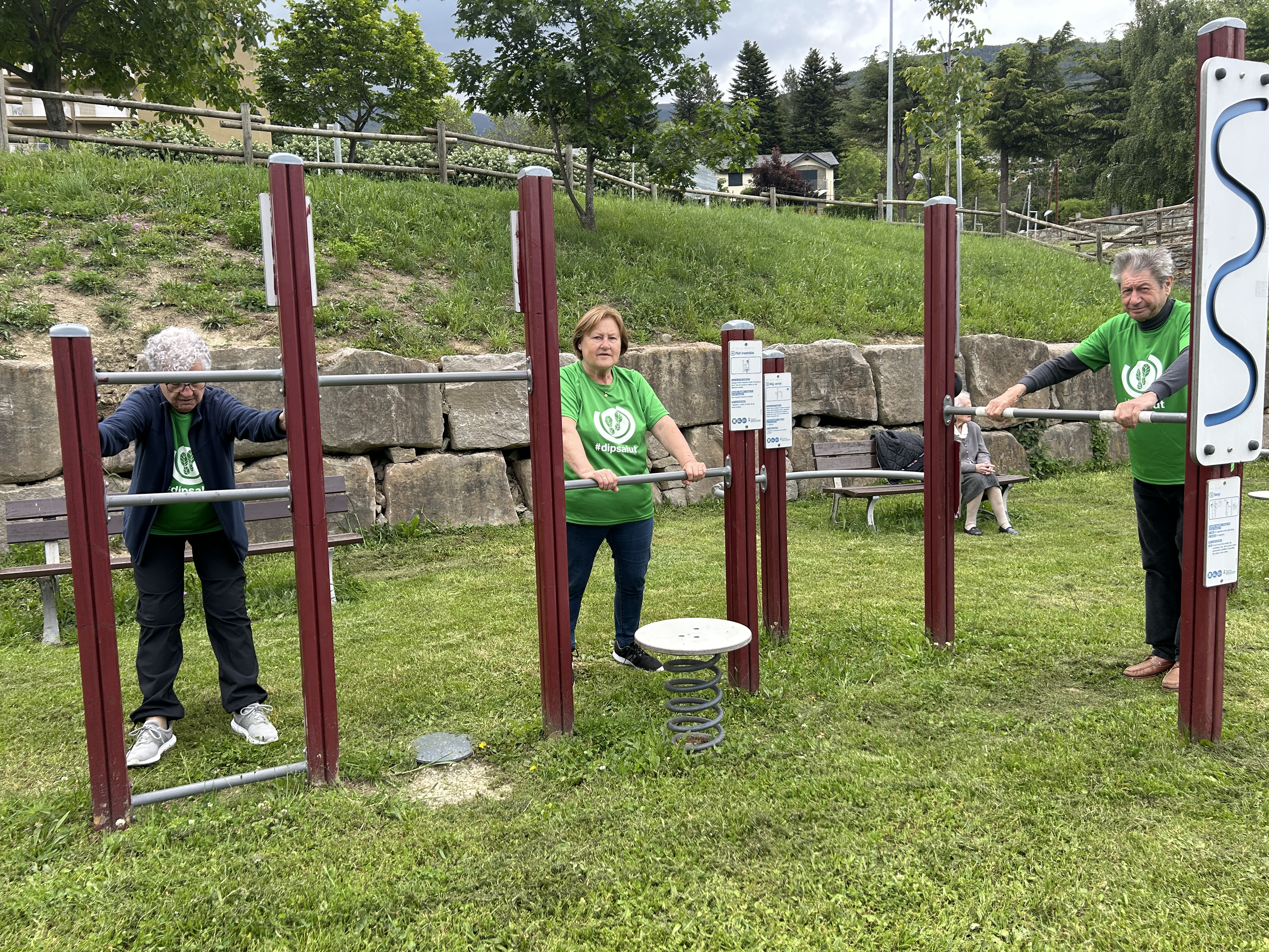 Sessió d'exercici físic al Parc Urbà de Salut