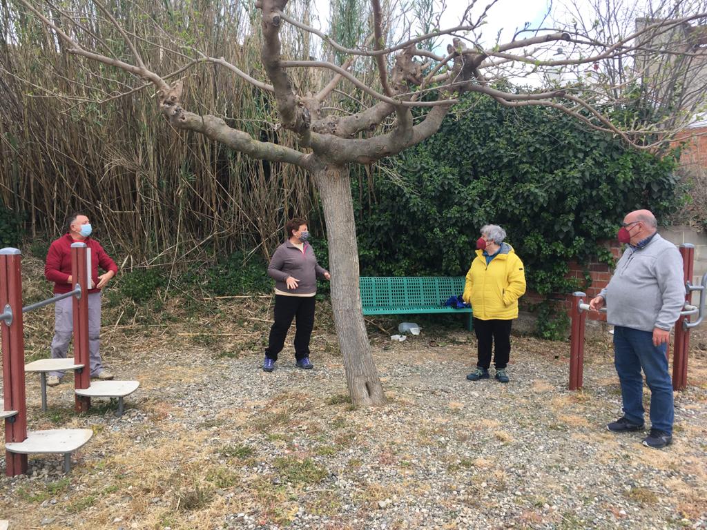 Sessió d'exercici físic a Mollet de Perelada