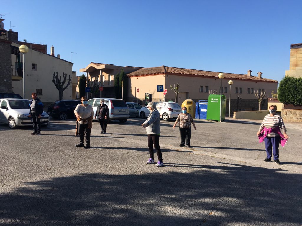 Sessió d'exercici físic a Palau-Saverdera