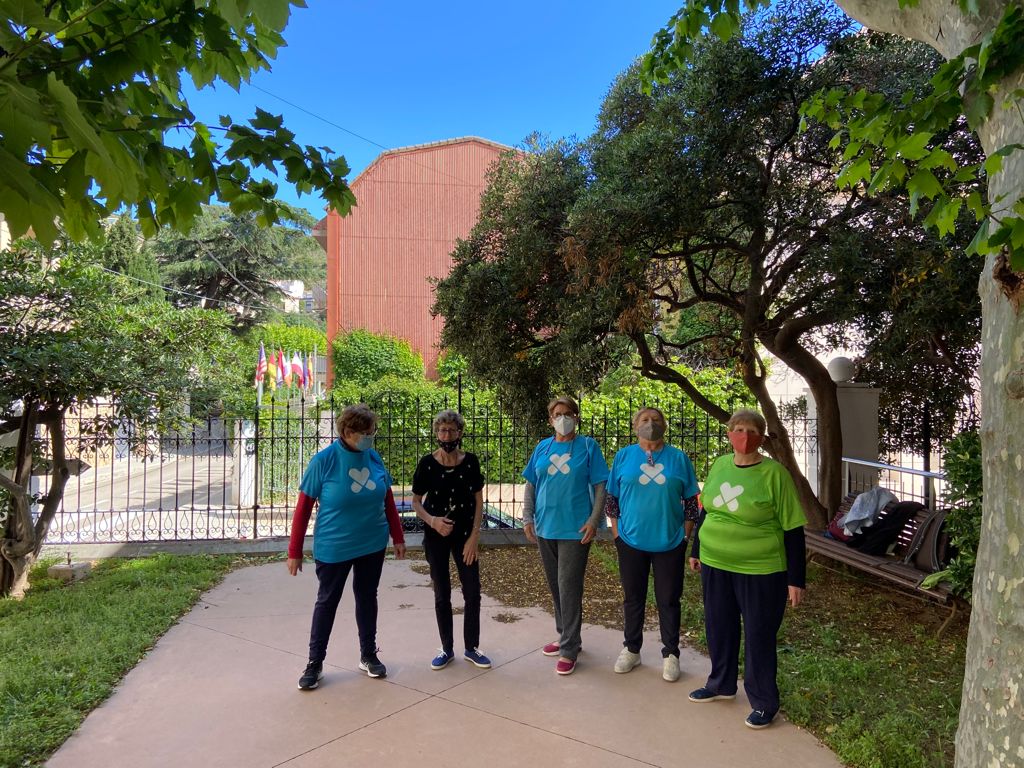 Sessió d'exercici físic a Portbou