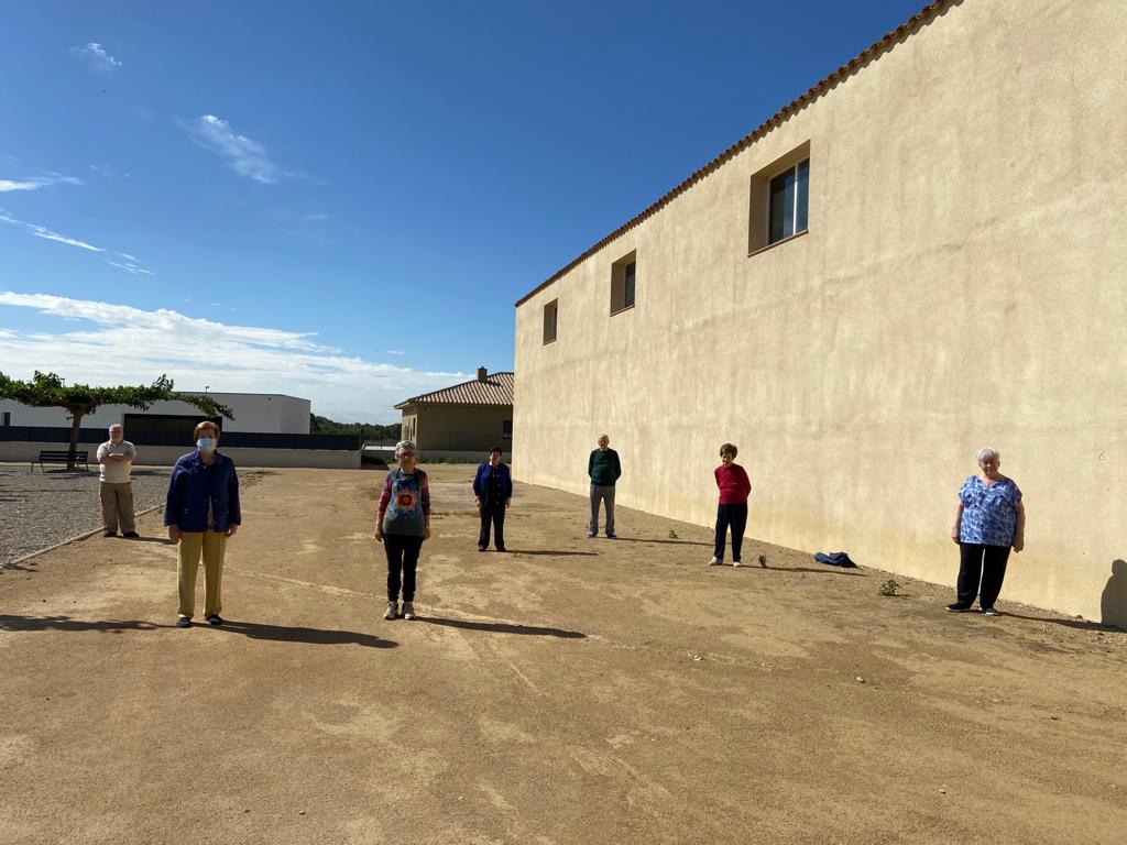 Sessió d'exercici físic a Sant Climent Sescebes